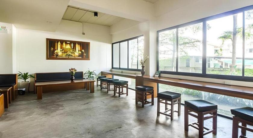 B2 Chiang Rai Boutique & Budget Экстерьер фото